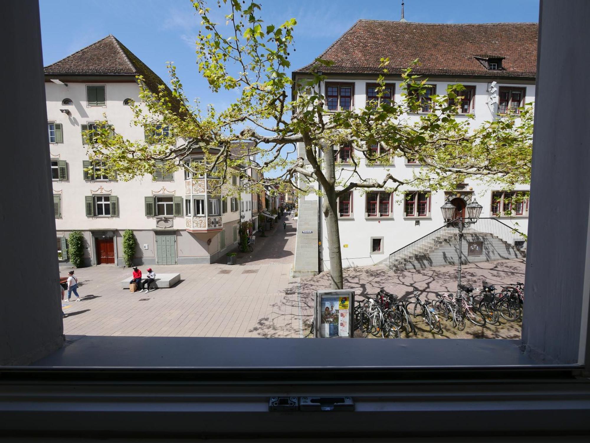 Ferienwohnung Seeromantik In 2 Minuten Am See Radolfzell am Bodensee Exterior foto